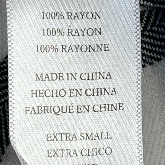 Rails Plaid Rayon Button down Shirt. Size Extra-Small. - Picture 7 of 9